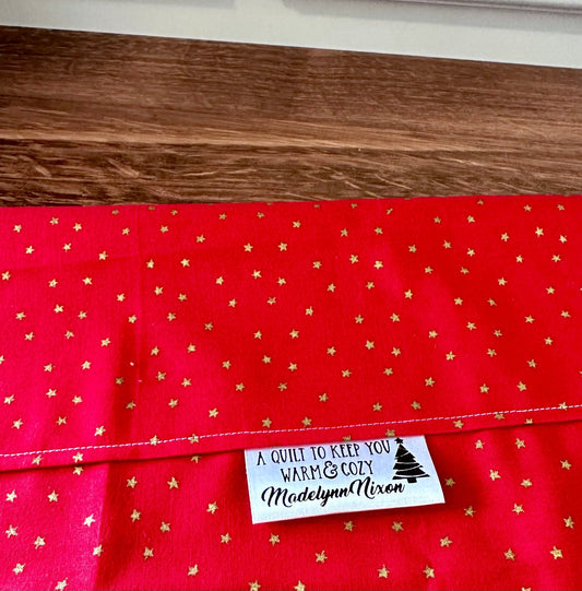 A Quilt to Keep You Cozy and Warm. Satin Christmas Quilt Labels - Jammin Threads