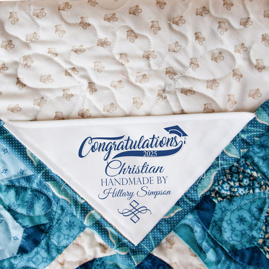 Graduation Corner Quilt Label – Personalized Congrats with Year, Graduate & Maker Name - Jammin Threads