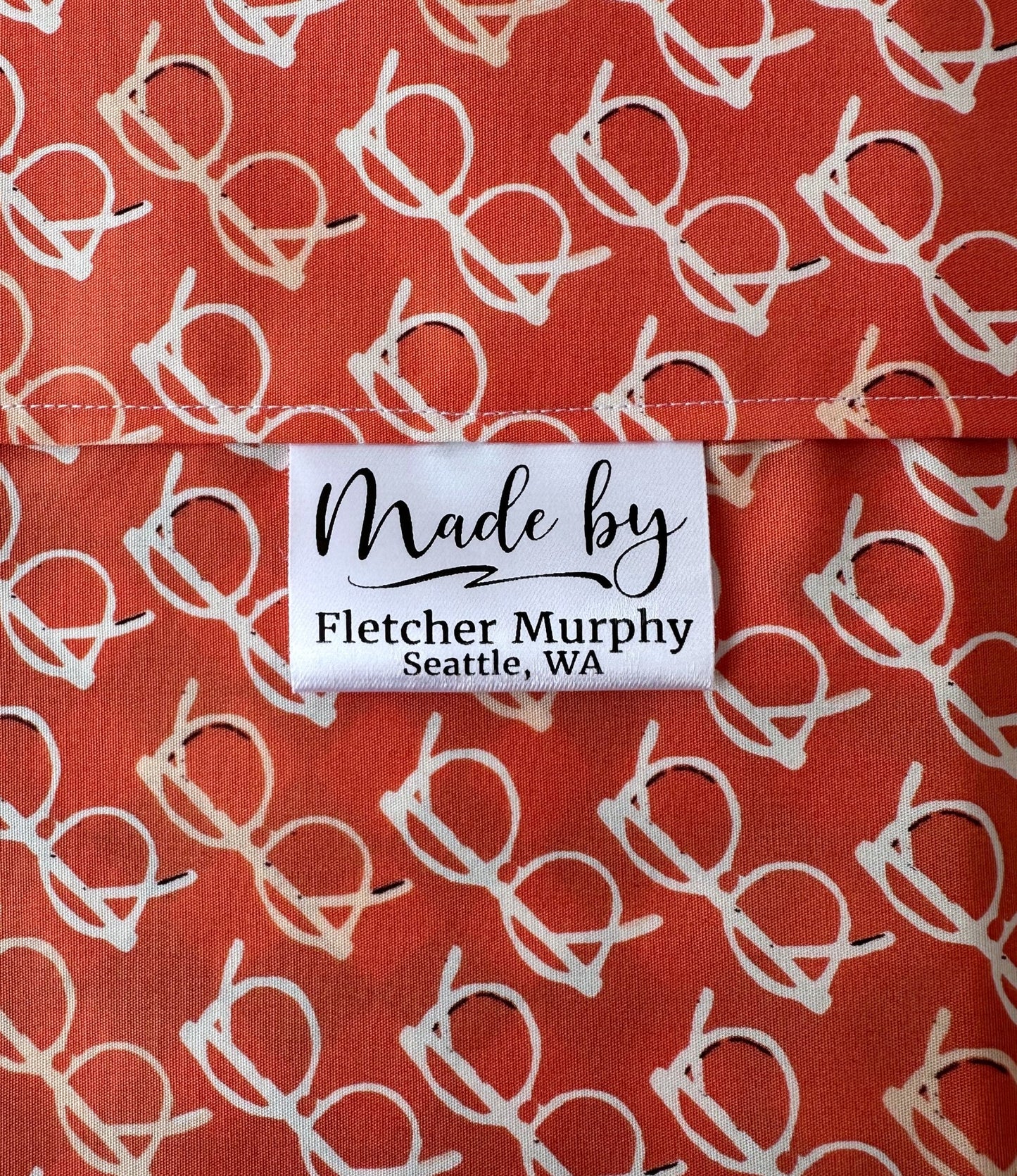 Handmade Satin Labels. Quality satin quilt labels and tags - Jammin Threads