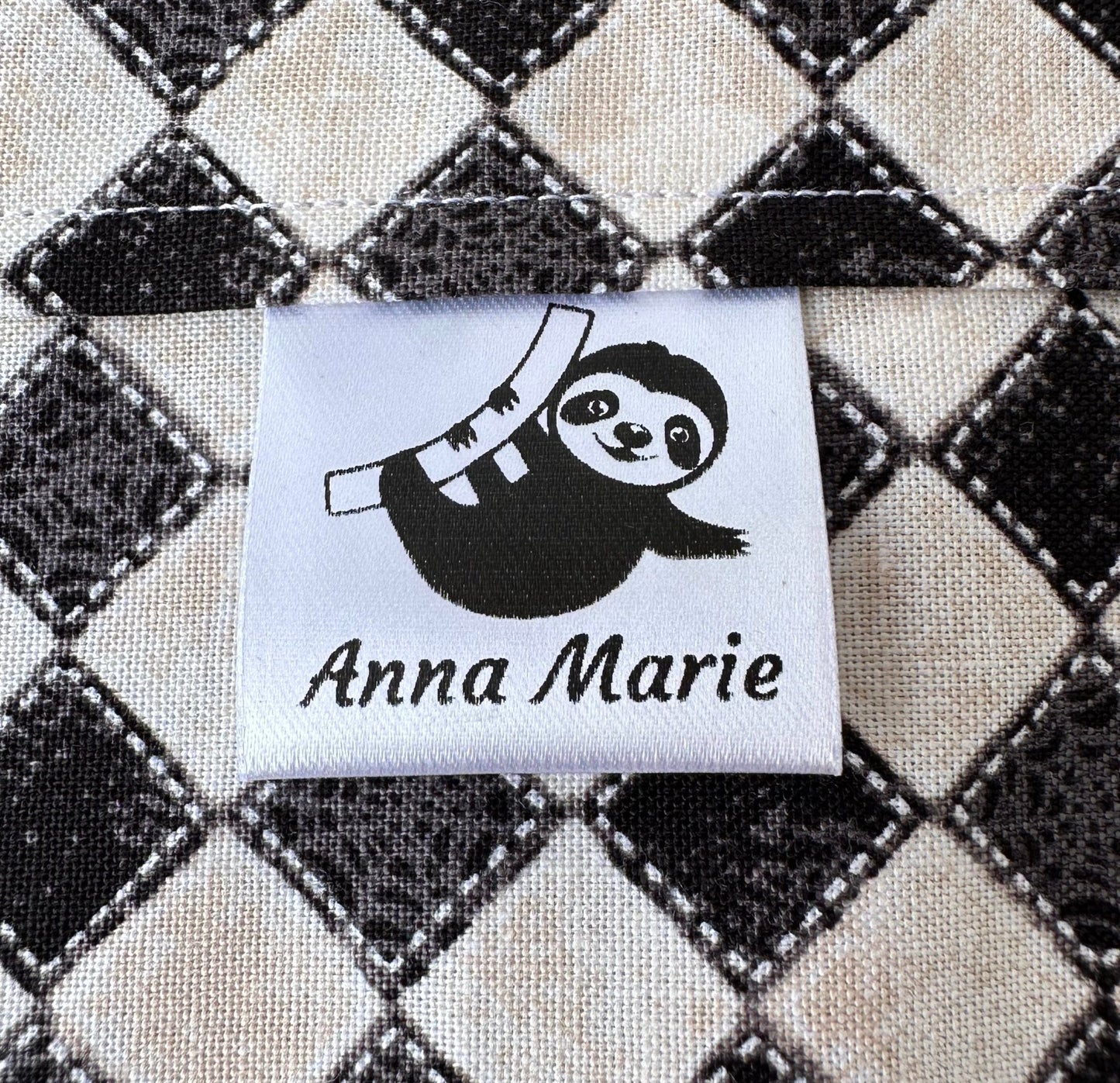 Little Sloth Satin Quilt Labels. 1 inch satin quilt craft labels and tags - Jammin Threads
