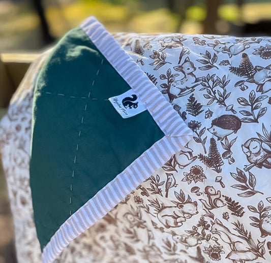 Squirrel Satin Quilt Labels. 1 inch satin quilt craft labels and tags - Jammin Threads