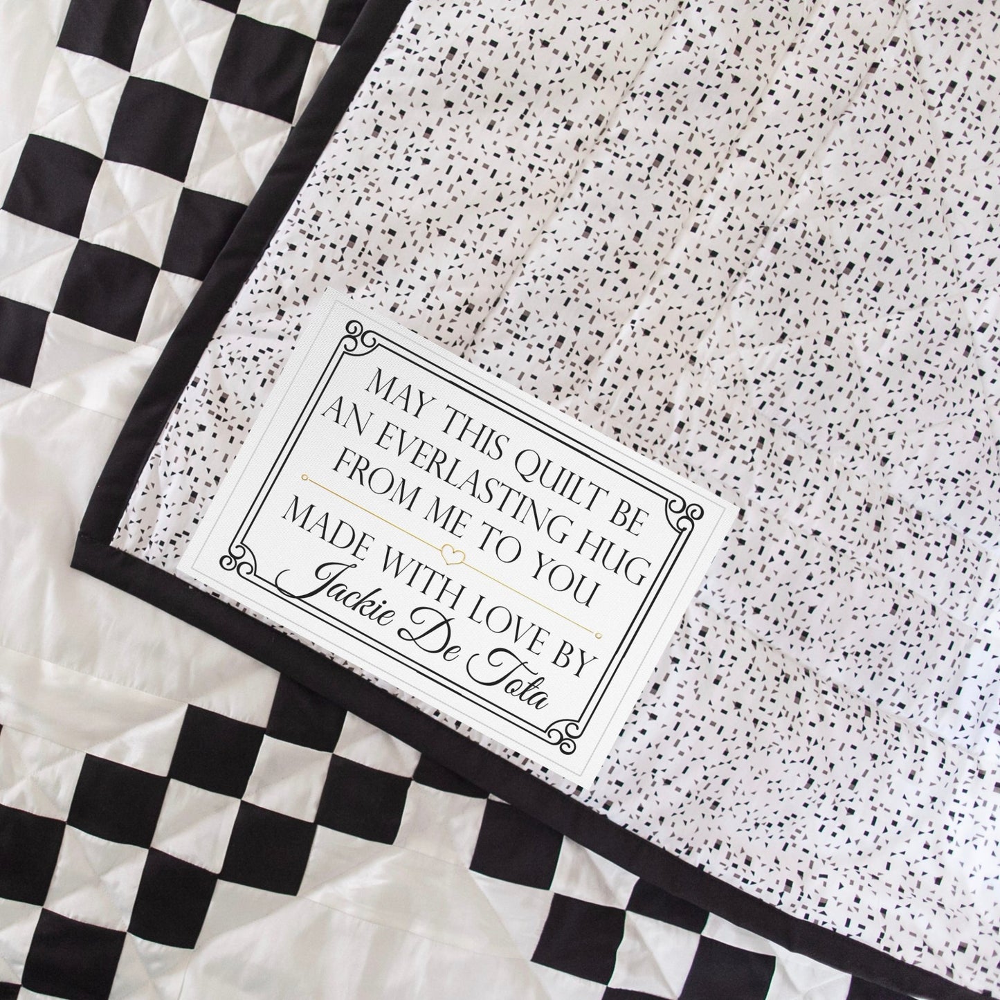 Everlasting Hug Quilt Labels - Jammin Threads