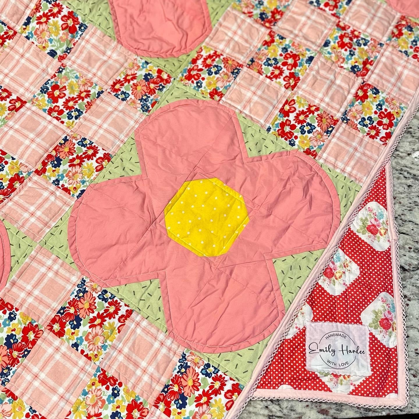 Modern Quilt Labels - Unique, Personalized Quilt Labels - Jammin Threads