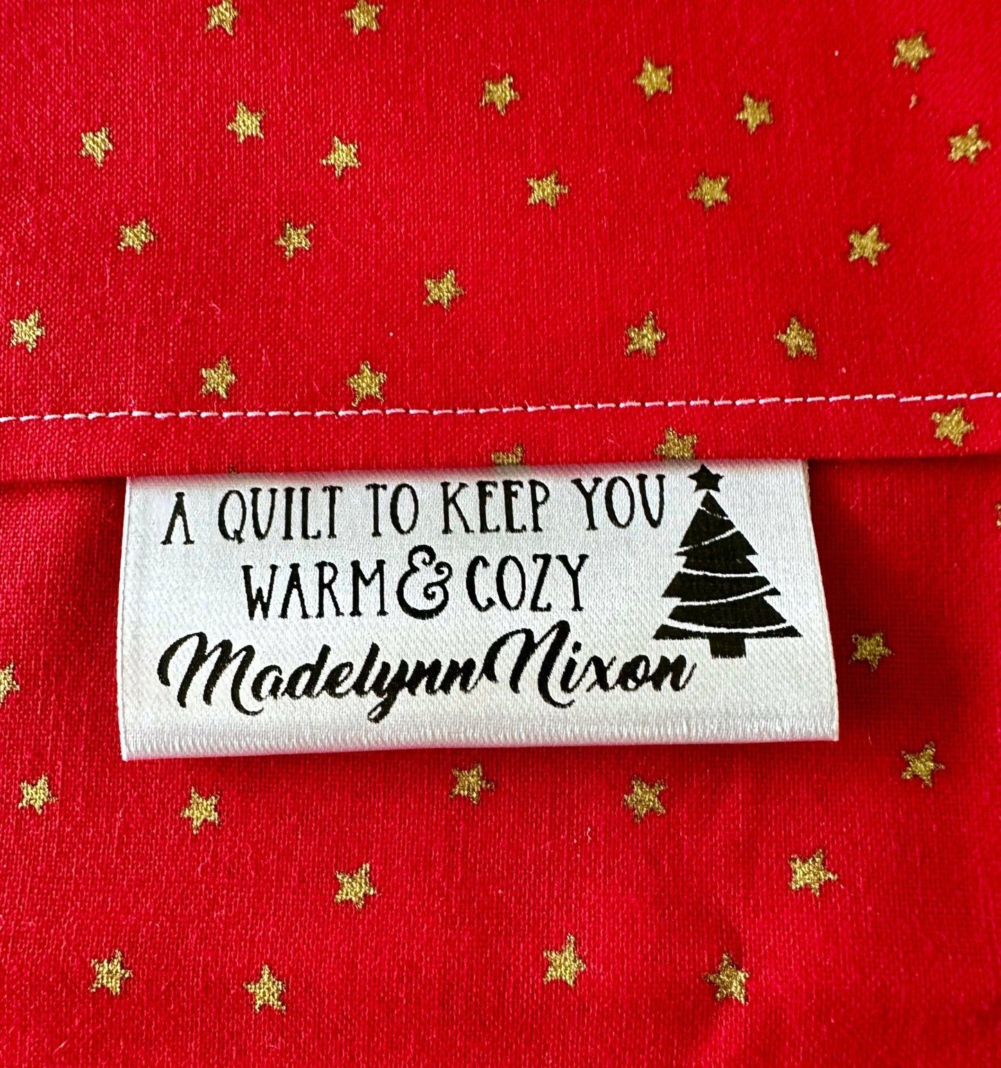 A Quilt to Keep You Cozy and Warm. Satin Christmas Quilt Labels - Jammin Threads