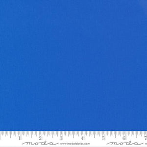 Bella Solids Quilt Fabric Amelia Blue 9900 167 by Moda Fabrics - Jammin Threads