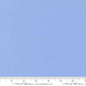 Bella Solids Quilt Fabric Baby Blue 9900 32 by Moda Fabrics - Jammin Threads