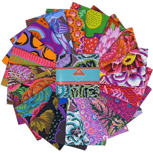Classics Plus – 5" Charm Pack – FB6CPGP.AUG25HOT Kaffe Fassett Collective - Jammin Threads