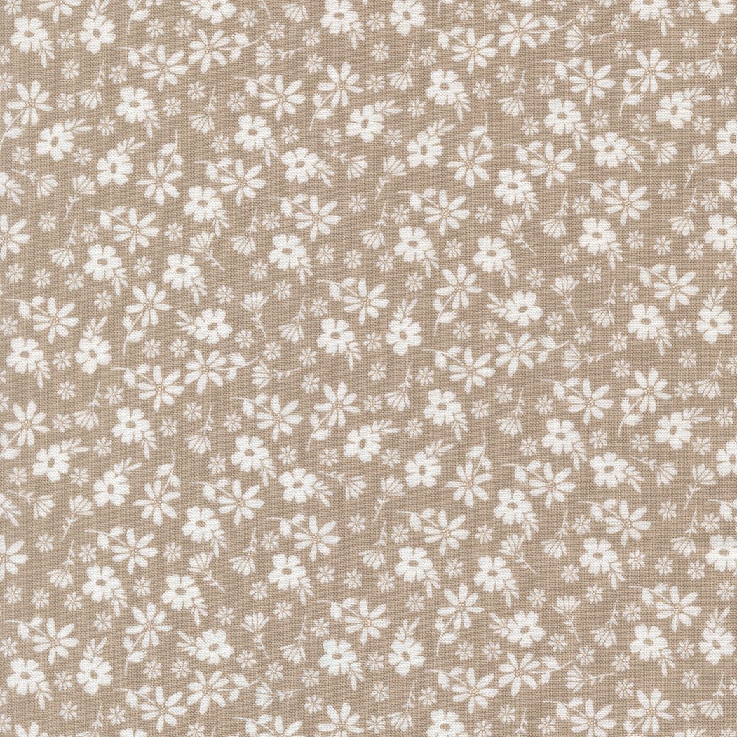 Delightfully Yours Quilt Fabric by Sherri & Chelsi Stone 37701 20 - Jammin Threads