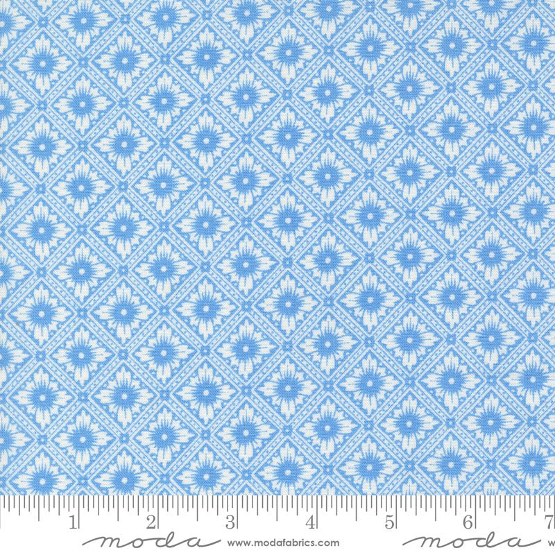 Denim Daisies Stonewashed by Fig Tree Co. for Moda Fabrics - Jammin Threads