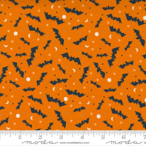 Holiday Essentials Halloween Pumpkin Quilt Fabric by Stacy Iest Hsu for Moda Fabrics 20730 16 - Jammin Threads