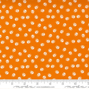 Holiday Essentials Halloween Pumpkin Quilt Fabric by Stacy Iest Hsu for Moda Fabrics - Jammin Threads