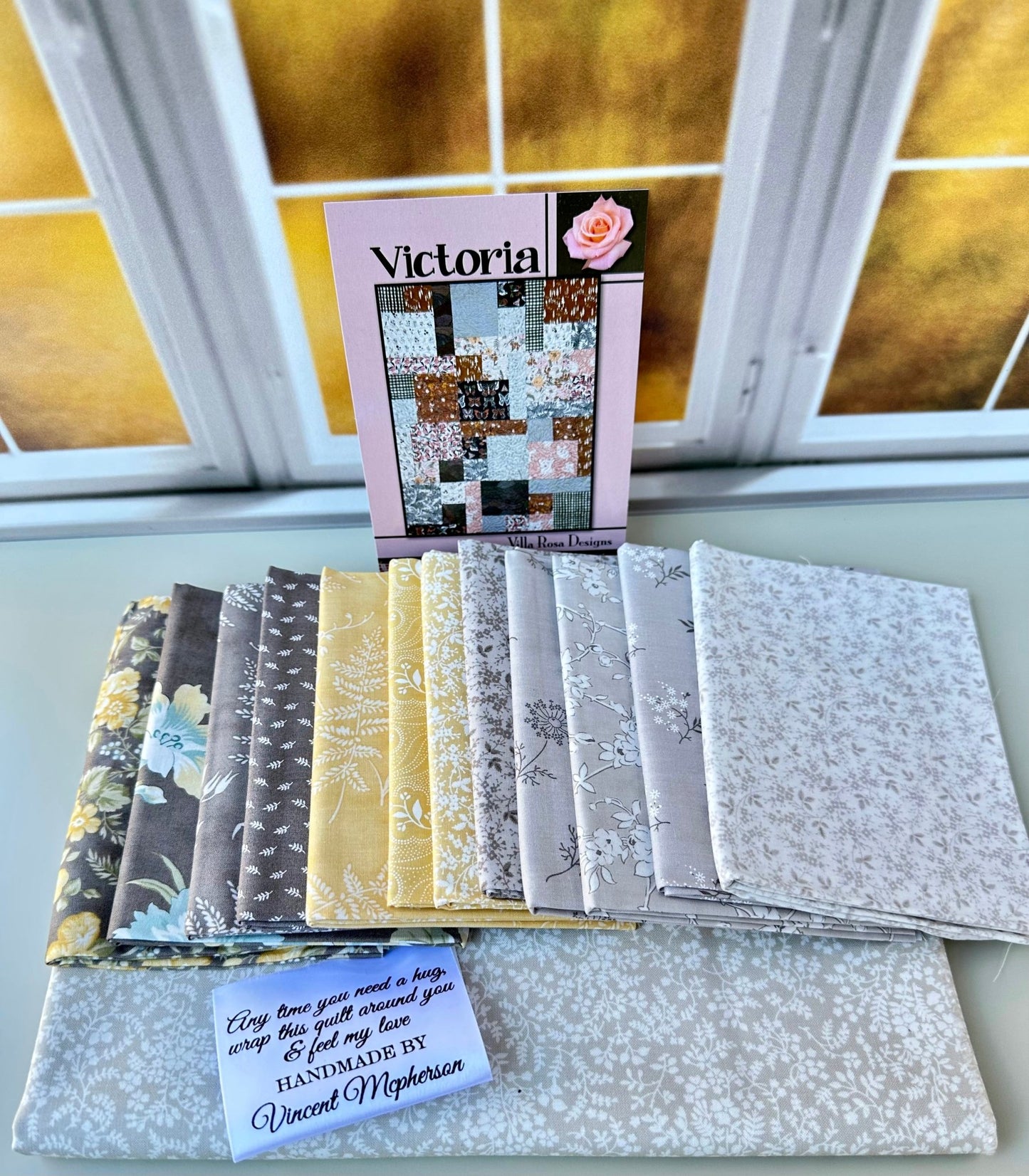 Honeybloom Quilt Kit - Jammin Threads