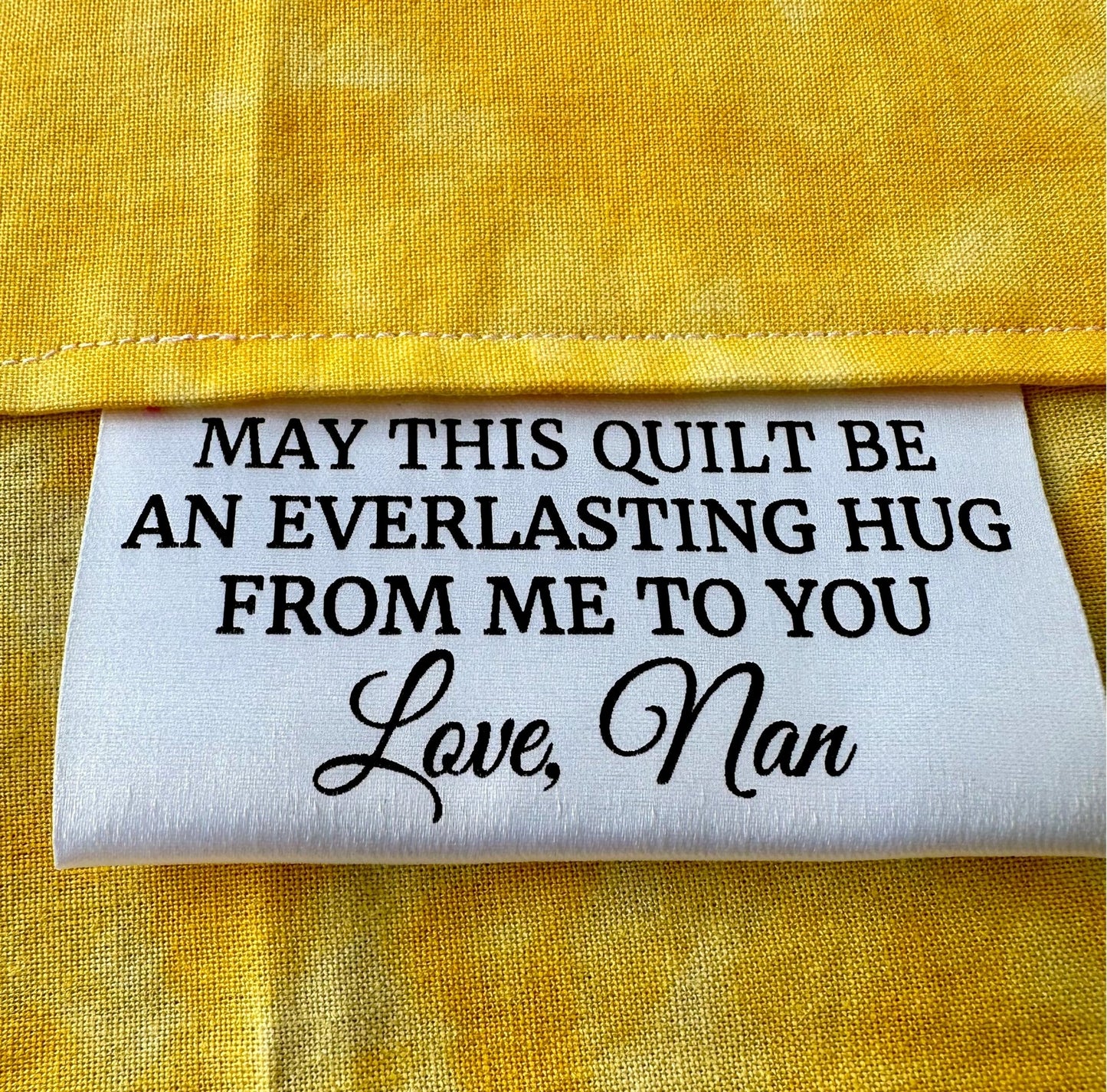 May This Quilt be an Everlasting Hug from Me to You. Quality Satin Quilt Labels - Jammin Threads