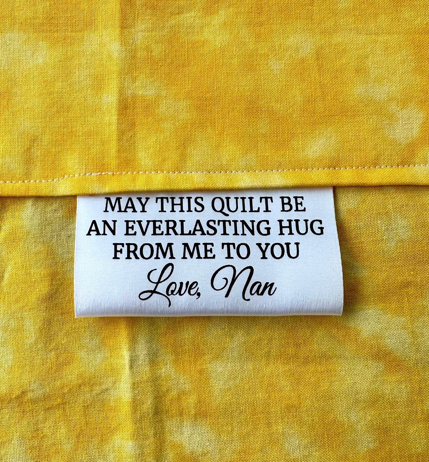 May This Quilt be an Everlasting Hug from Me to You. Quality Satin Quilt Labels - Jammin Threads