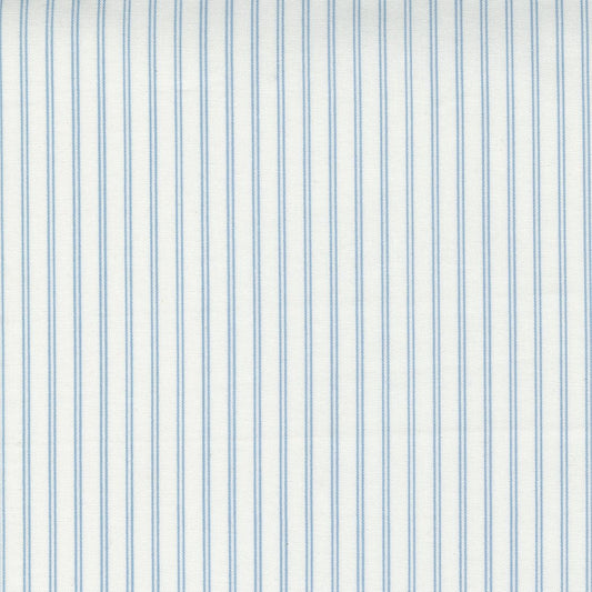 Nantucket Summer Quilt Fabric Cream Blue 55267 24 by Camille Roskelley for Moda Fabrics - Jammin Threads