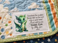 Personalized Green Dragon Quilt Label with Recipient Name, Maker Name and Year - Jammin Threads