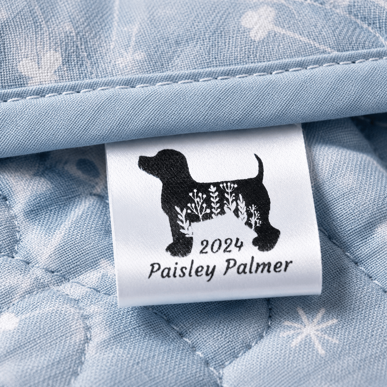 Puppy Dog Satin Labels. 1 inch satin quilt labels and tags - Jammin Threads