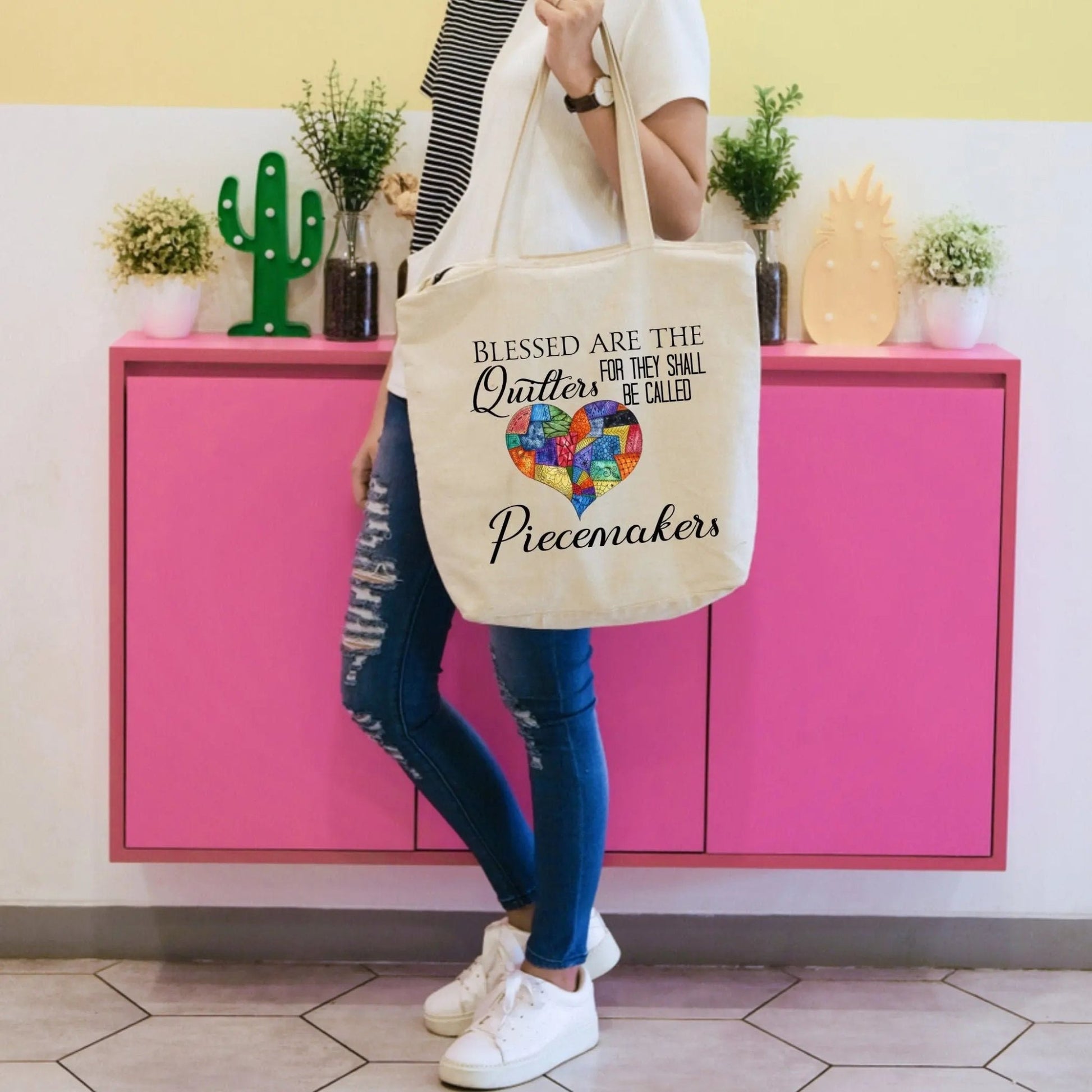 Blessed are the quilters for they shall be called Piecemakers. Quilter's tote bag - Jammin Threads