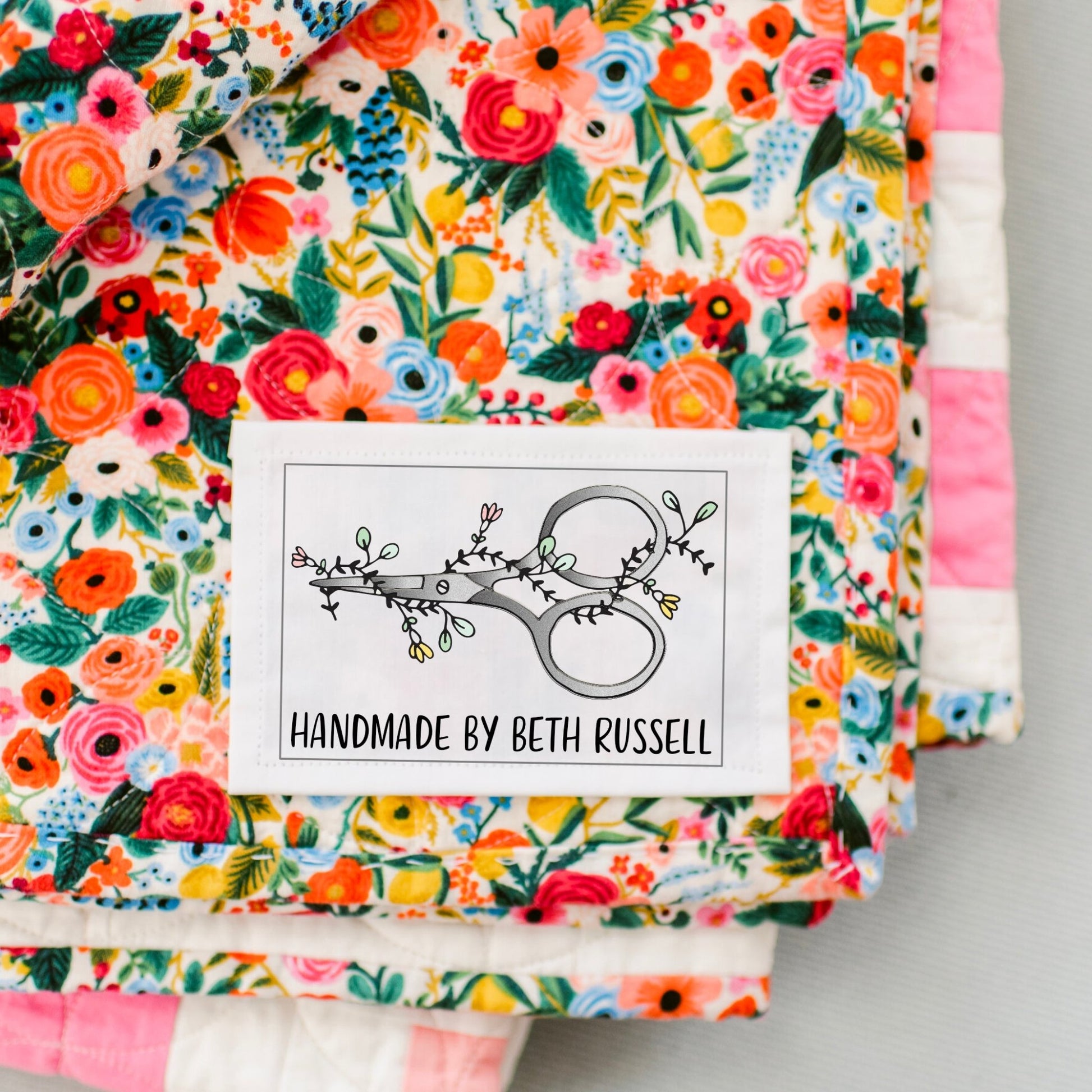 Floral Scissors Quilt Labels - Jammin Threads