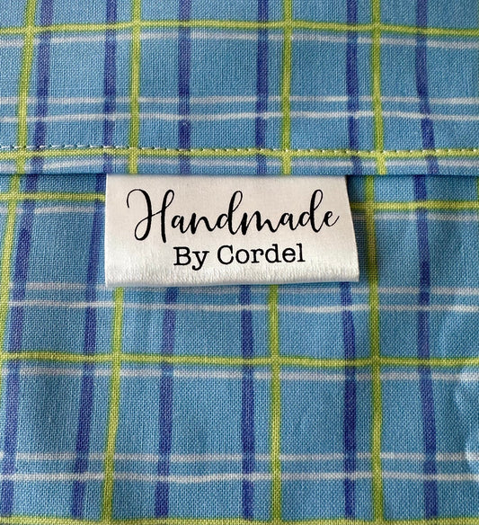 Handmade Satin Labels. Personalized satin quilt labels and tags - Jammin Threads