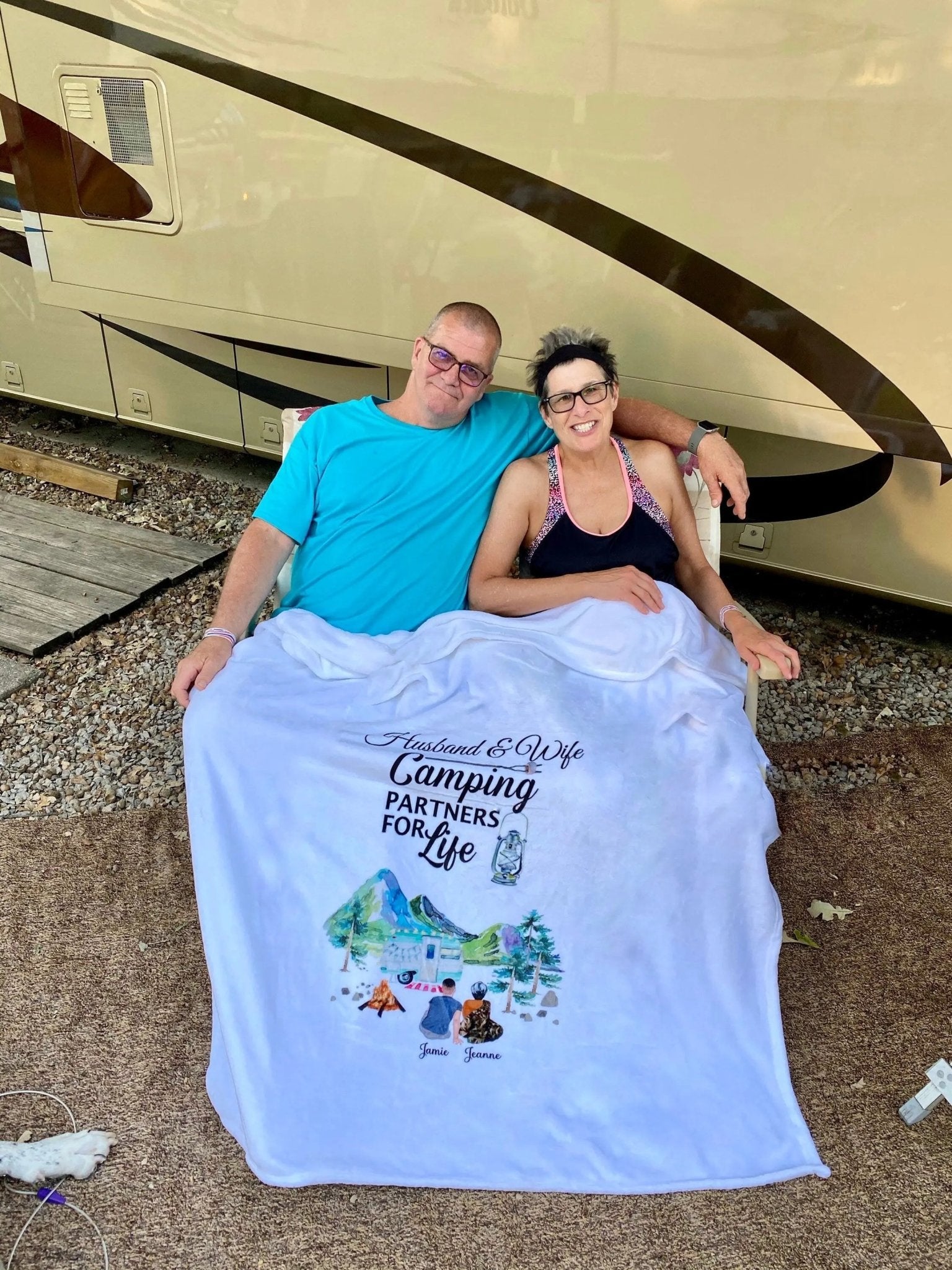 Husband and Wife camping partners - Jammin Threads