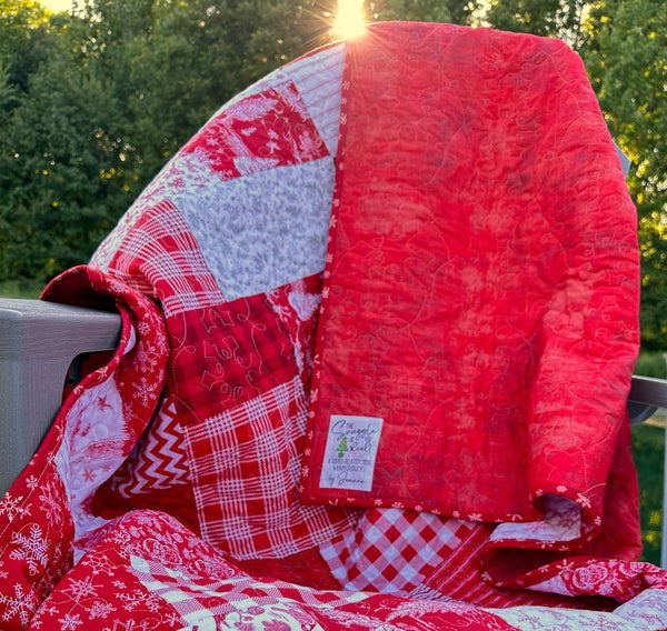 The Snuggle is Real! Christmas Quilt Labels - Jammin Threads